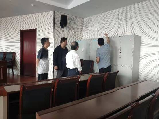 区保密局李斌局长检查杜桥保密柜